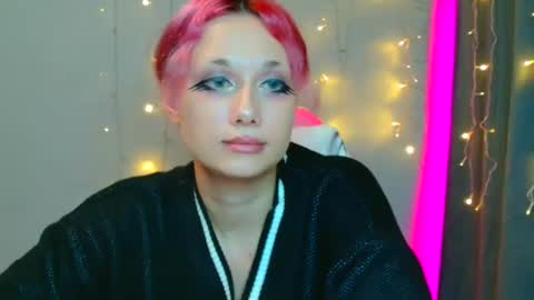 Snapshot of tommioo7 chatting on 01.22.25 Galadriel online show from 01.22.25