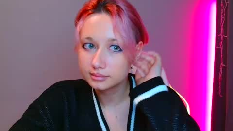 Snapshot of tommioo7 chatting on 02.03.25 Galadriel online show from 02.03.25