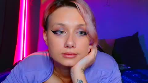 Snapshot of tommioo7 chatting on 03.02.25 Galadriel online show from 03.02.25