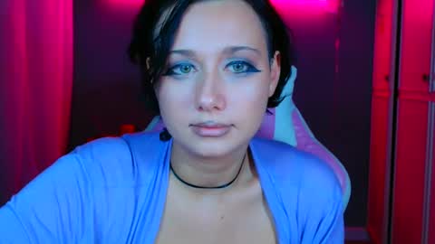 Snapshot of tommioo7 chatting on 10.17.25 Galadriel online show from 10.17.25