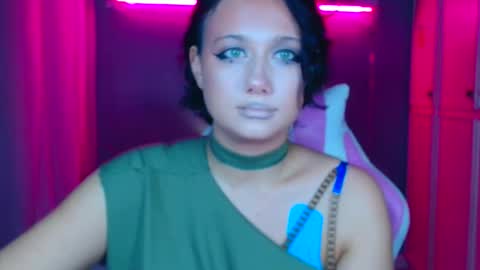 Snapshot of tommioo7 chatting on 10.26.25 Galadriel online show from 10.26.25