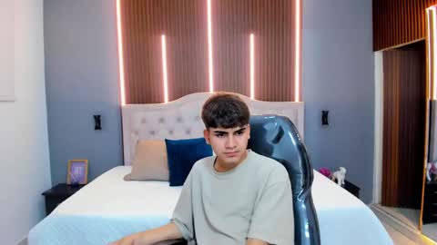 Tommy  online show from 10.31.25