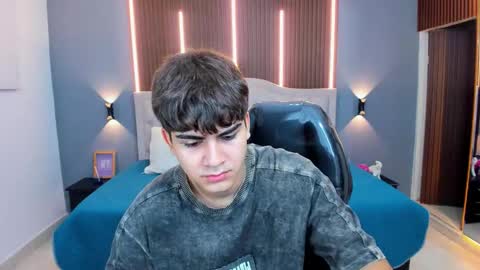 Tommy  online show from 11.26.25