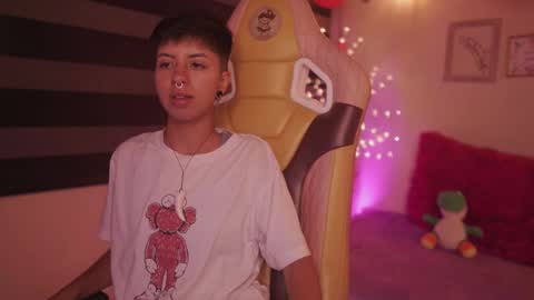 Blue  online show from 02.19.25