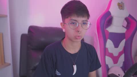 Blue  online show from 10.11.25