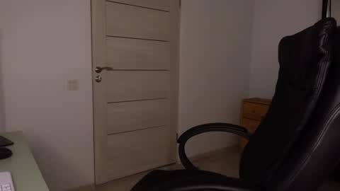  tommy burnzzz  online show from 01.30.25