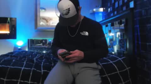 Snapshot of tommy_knuckles chatting on 12.05.25 Tommy online show from 12.05.25