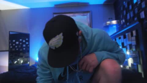 Snapshot of tommy_knuckles chatting on 01.11.26 Tommy online show from 01.11.26