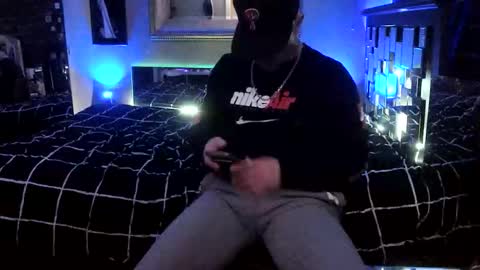 Snapshot of tommy_knuckles chatting on 02.03.26 Tommy online show from 02.03.26