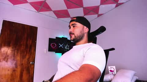 tommy_sccott online show from 12.18.24