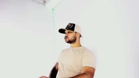 tommy_sccott online show from 09.17.25