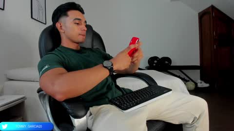 Instagram t garcia69 online show from 01.15.25