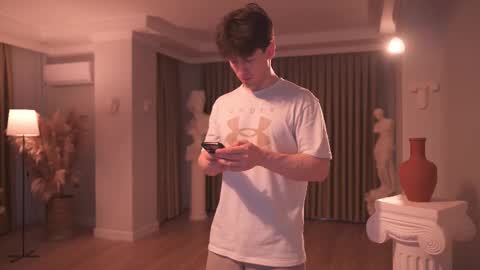 Snapshot of tommyjoyer chatting on 01.15.26 Tommy Joyer online show from 01.15.26