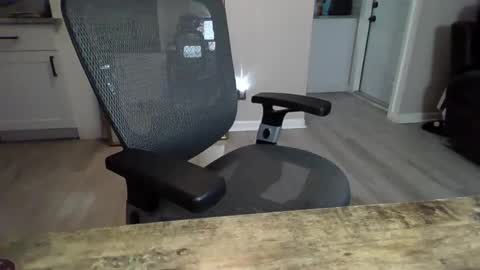 tommyreno6969 online show from 02.26.25