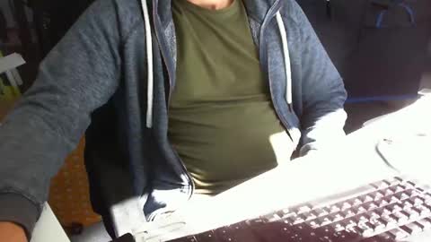 Tom online show from 09.15.25