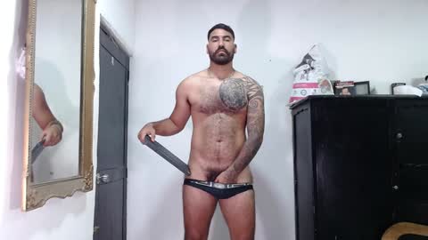 Snapshot of tomy_johnson2 chatting on 01.24.25 Tomas jhonson online show from 01.24.25