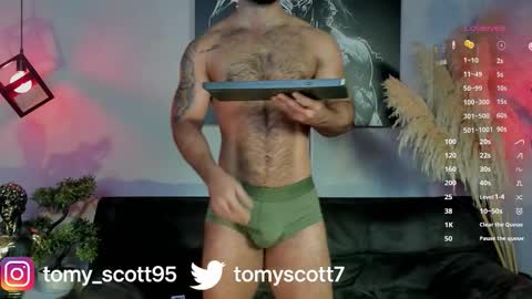 tomy_scott6 online show from 03.07.26