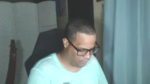 Snapshot of toni2814 chatting on 06.22.26 Antonio online show from 06.22.26