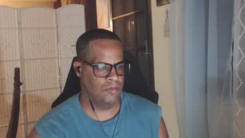 Snapshot of toni2814 chatting on 07.21.26 Antonio online show from 07.21.26