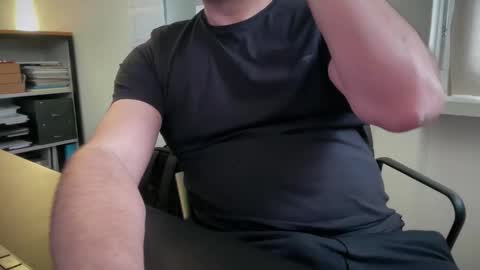 Snapshot of tonisun chatting on 05.03.26 tonisun online show from 05.03.26