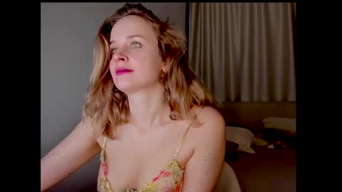 Snapshot of tony_and_alice chatting on 12.28.24 Tony and Alice online show from 12.28.24