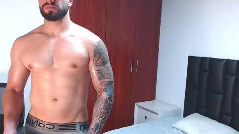 Snapshot of tony_goldstein chatting on 03.11.26 tony online show from 03.11.26