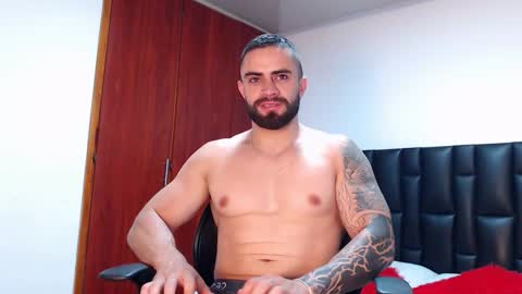 Snapshot of tony_goldstein chatting on 03.17.26 tony online show from 03.17.26