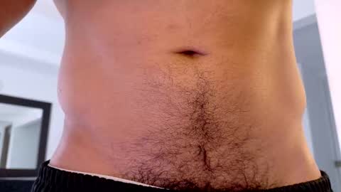 Snapshot of tony_muscle1 chatting on 11.26.25 tony muscle1 online show from 11.26.25