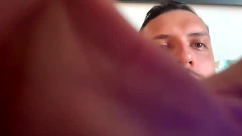 Snapshot of tony_santosx chatting on 12.16.25 Tony independent model online show from 12.16.25