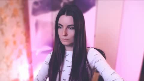 Elizabeth online show from 02.23.25