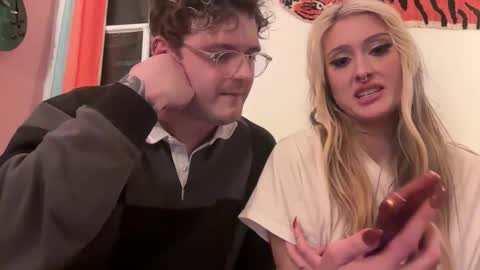 toobna2 online show from 02.19.26