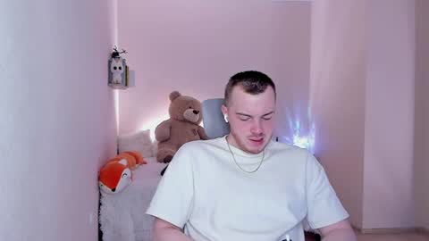 Snapshot of toohornyserj chatting on 12.27.24 toohornyserj online show from 12.27.24