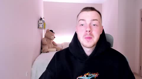 Snapshot of toohornyserj chatting on 01.25.25 toohornyserj online show from 01.25.25