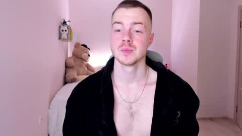 Snapshot of toohornyserj chatting on 01.26.25 toohornyserj online show from 01.26.25