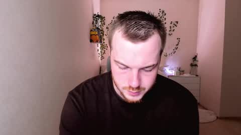 Snapshot of toohornyserj chatting on 11.23.25 toohornyserj online show from 11.23.25