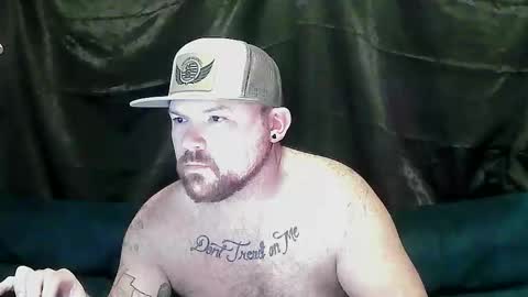 Snapshot of toomuchboost32 chatting on 12.14.25 toomuchboost32 online show from 12.14.25