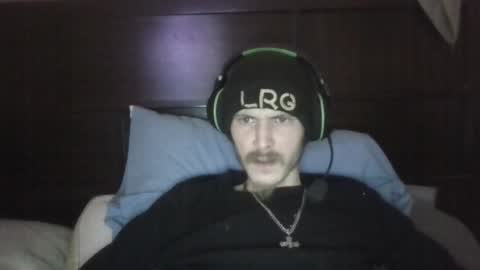 Snapshot of tootall803 chatting on 01.18.25 TooTall803 online show from 01.18.25