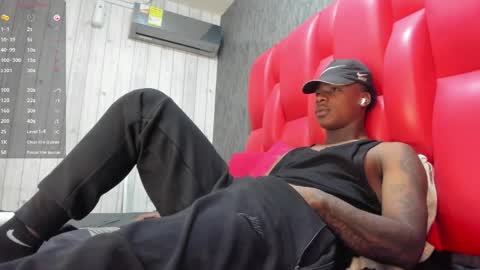 Snapshot of toower_ chatting on 05.14.26 T O W E R online show from 05.14.26
