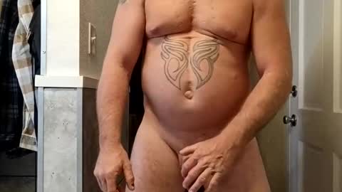 Snapshot of topdog1173 chatting on 02.14.26 topdog1173 online show from 02.14.26