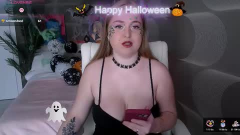 tori_blond online show from 10.31.25