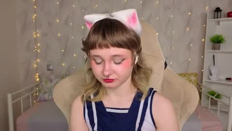 Tori online show from 04.28.26