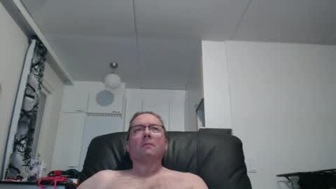 tosimies69 online show from 12.08.24