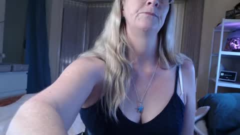 Milly online show from 04.27.26