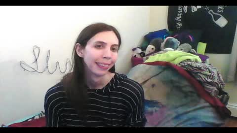 Snapshot of totalfuckingadorable chatting on 06.01.26 Luna online show from 06.01.26