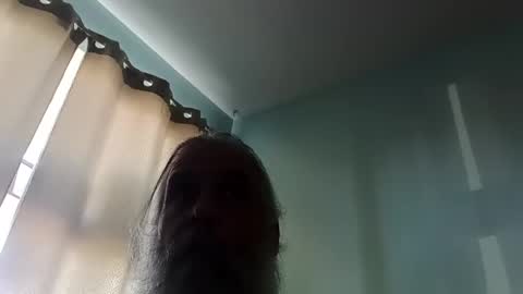 totallyawesome_65 online show from 10.30.25