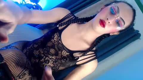 Snapshot of touch_my_body_daddy chatting on 02.14.25 touch_my_body_daddy online show from 02.14.25