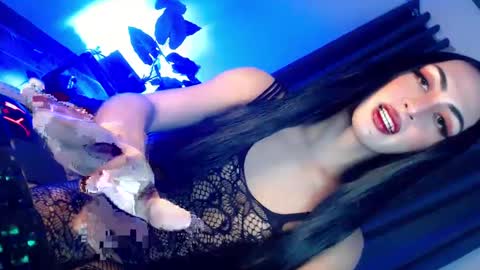 Snapshot of touch_my_body_daddy chatting on 02.19.25 touch_my_body_daddy online show from 02.19.25