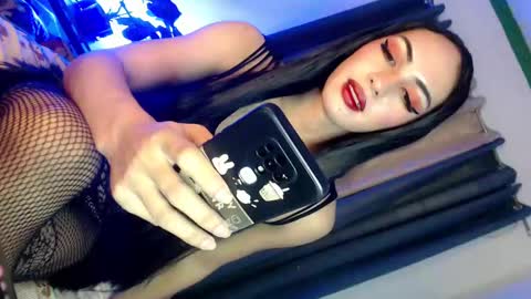 Snapshot of touch_my_body_daddy chatting on 02.21.25 touch_my_body_daddy online show from 02.21.25