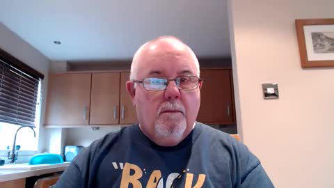 Snapshot of touchwood25 chatting on 02.12.26 TOUCHWOOD25 online show from 02.12.26