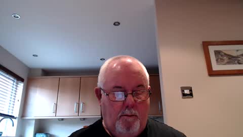 Snapshot of touchwood25 chatting on 02.18.26 TOUCHWOOD25 online show from 02.18.26